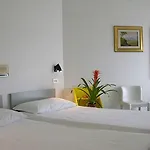 Sole & Esperia